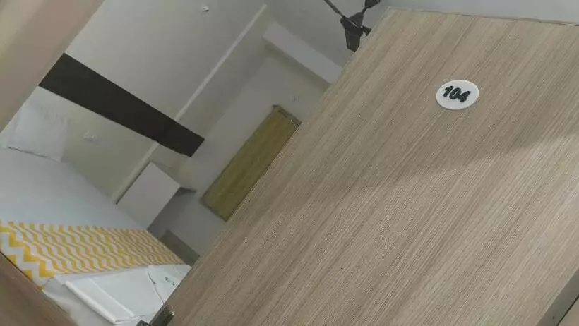 ホテル Spot On Infinity Hw