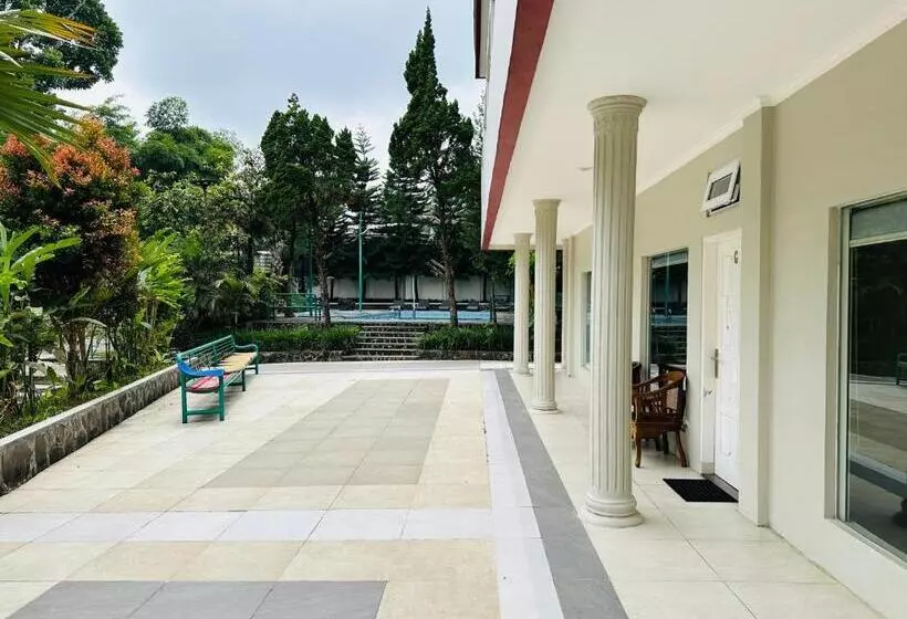 هتل Urbanview Resort Botol Cisarua Puncak Bogor