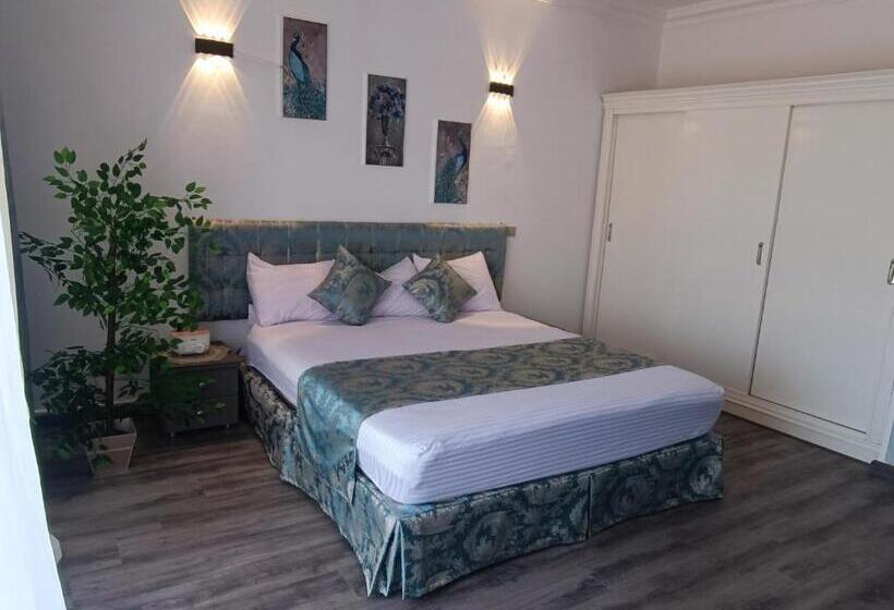 هتل Vila Maia Hurghada