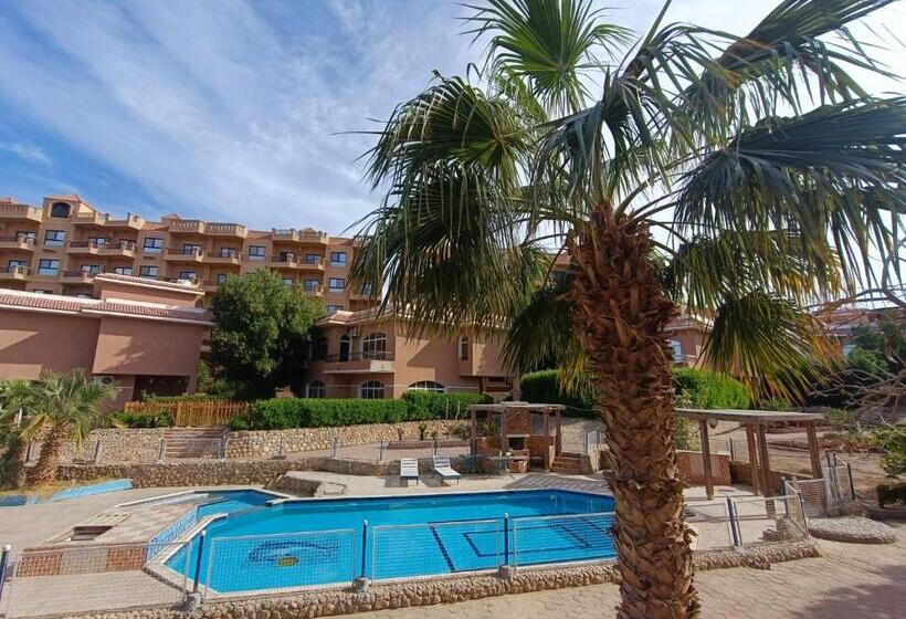 هتل Vila Maia Hurghada