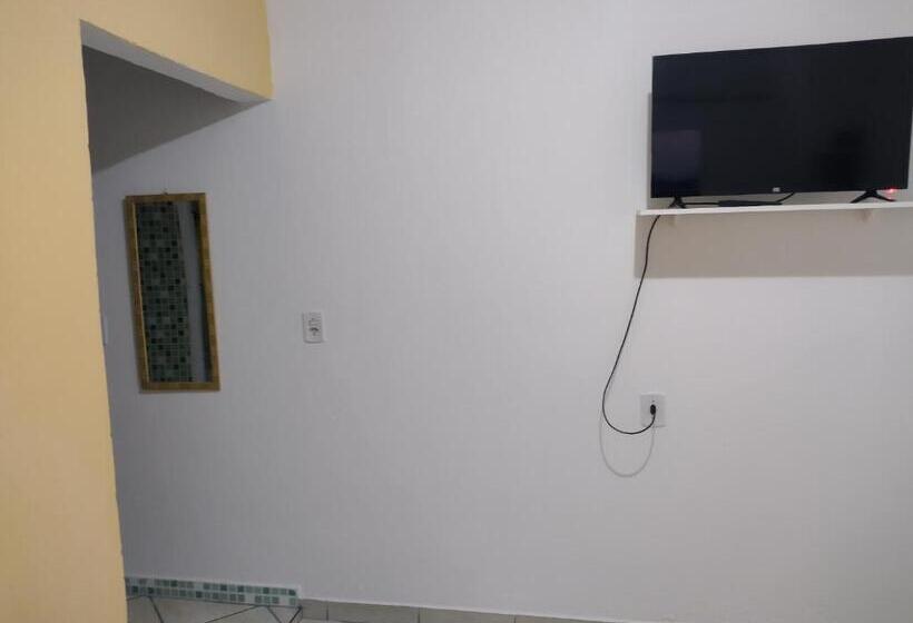 Pension Quitinete 800m Da Praia