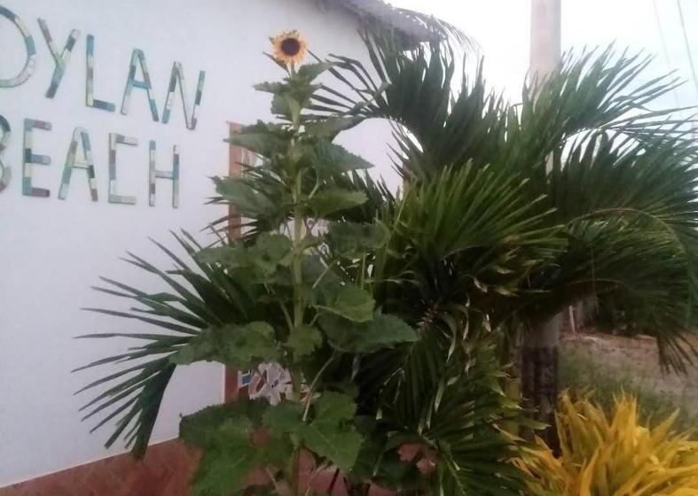 Pension Dylan Beach