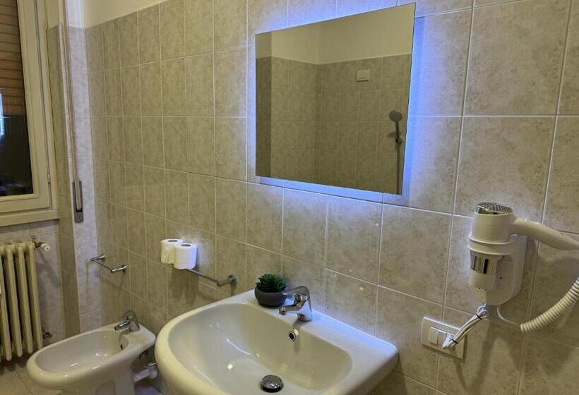 پانسیون Feel   Bellavista Suites