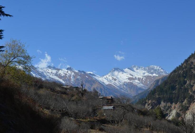 Pensão Laxmi Narayan Homestay Harshil