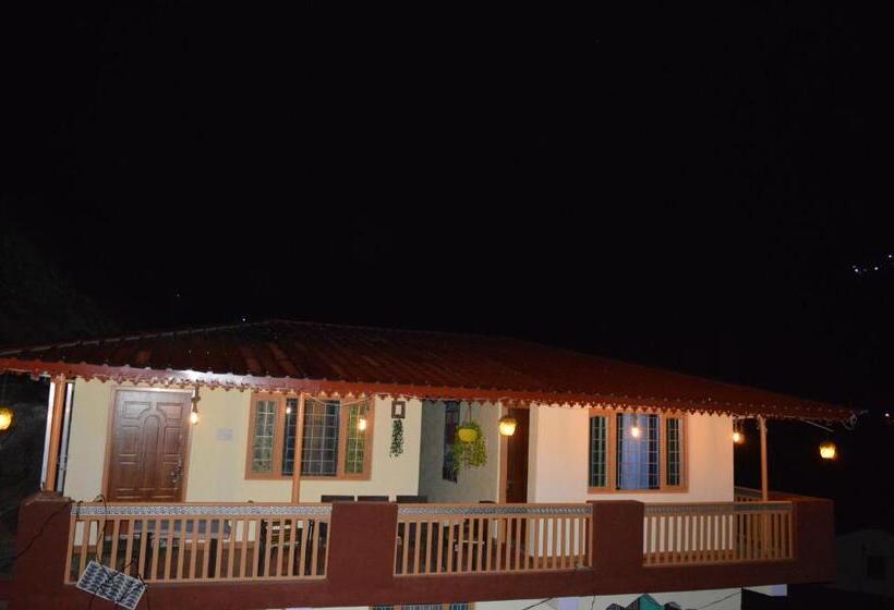 Pensão Laxmi Narayan Homestay Harshil