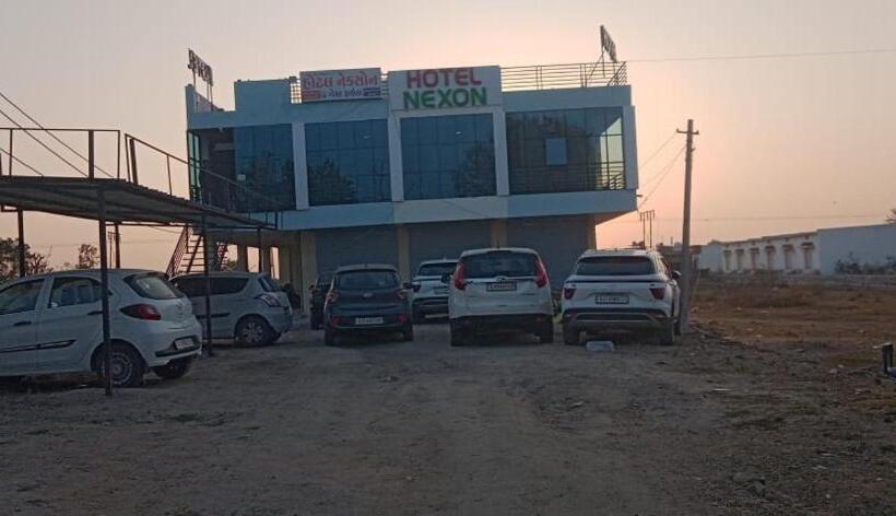 膳宿费 Nexon & Guest Huose