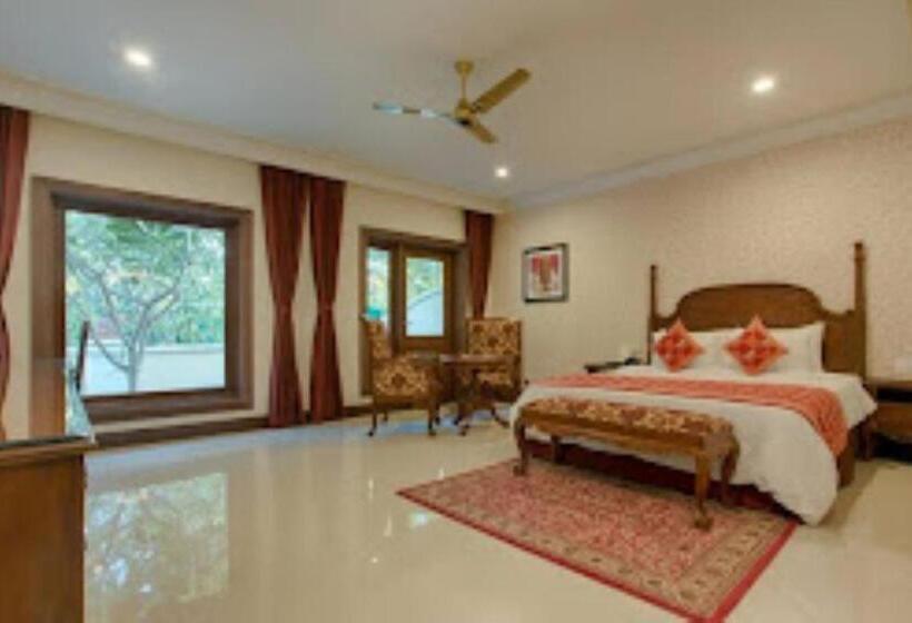 Regency Lagoon Resort & Convention