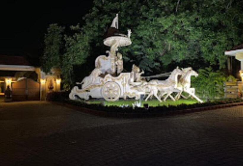 Regency Lagoon Resort & Convention