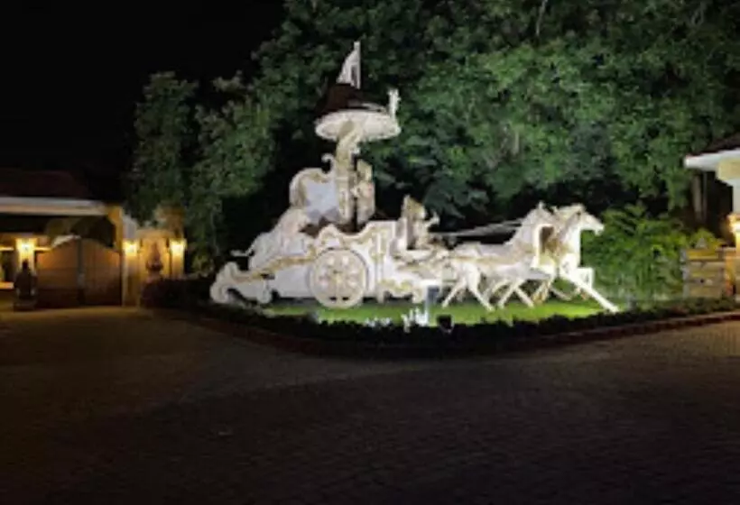 Regency Lagoon Resort & Convention