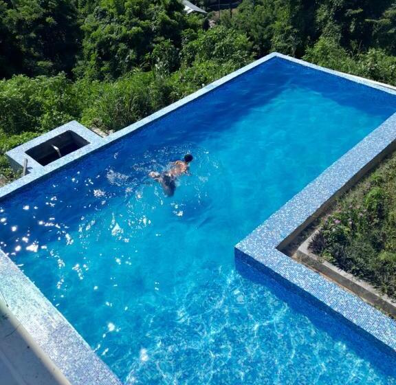 리조트 Koliabor Manor