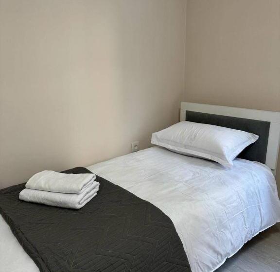 هاستل Comfort Plus