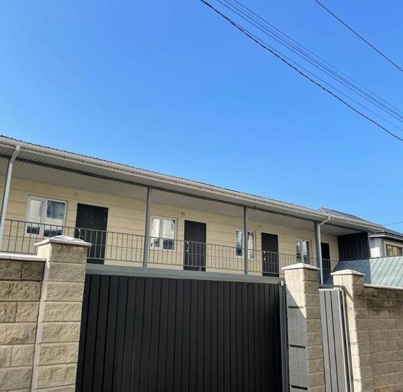 هاستل Comfort Plus