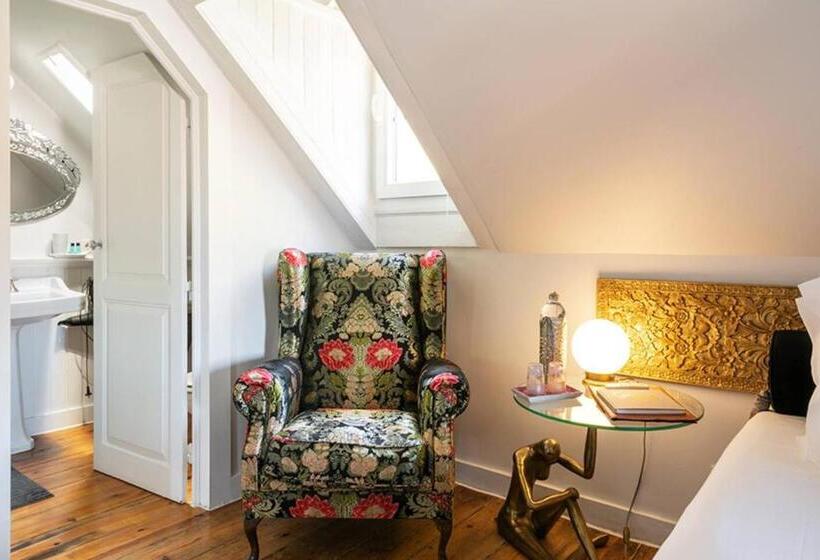 تختخواب و صبحانه Chalet Sintra 1892