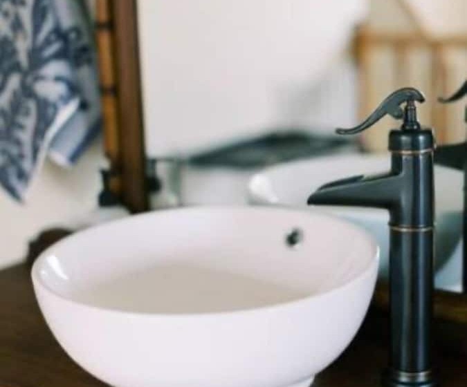 민박 Mosaic On The Hill