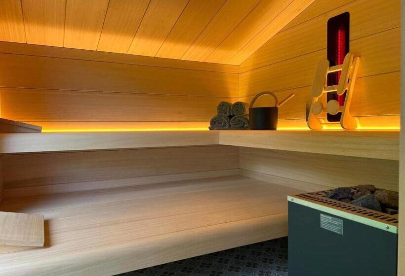 ベッドアンドブレックファースト Sauna Garden