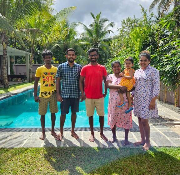 Bed and Breakfast Sri Palms