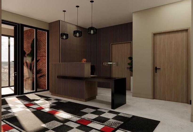 בית מלון כפרי Adonis Le Castellet