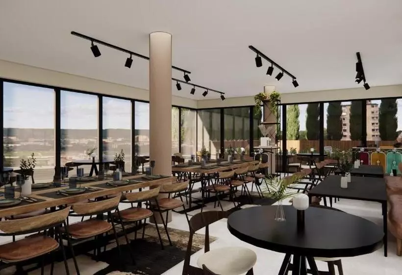 ホテル Adonis Le Castellet