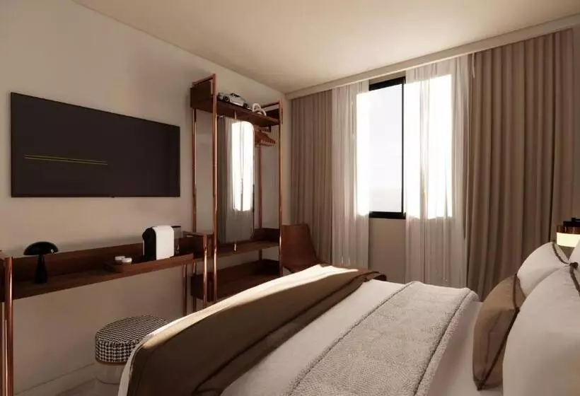 ホテル Adonis Le Castellet