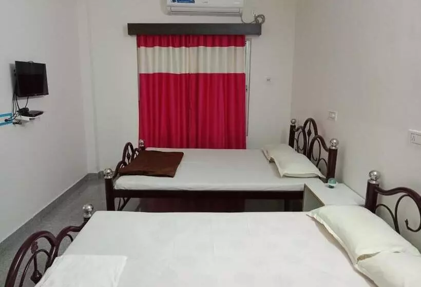 ホテル Banpalashi Inn