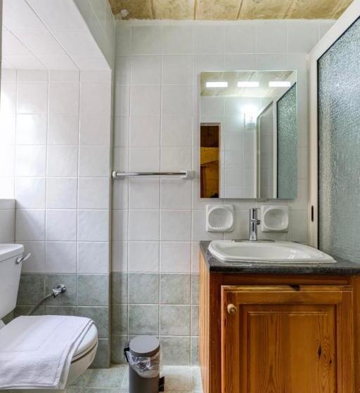 هتل Gozo Pool Farmhouse Hosted By Sweetstay