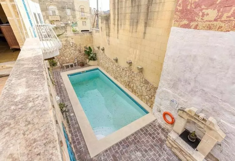 هتل Gozo Pool Farmhouse Hosted By Sweetstay