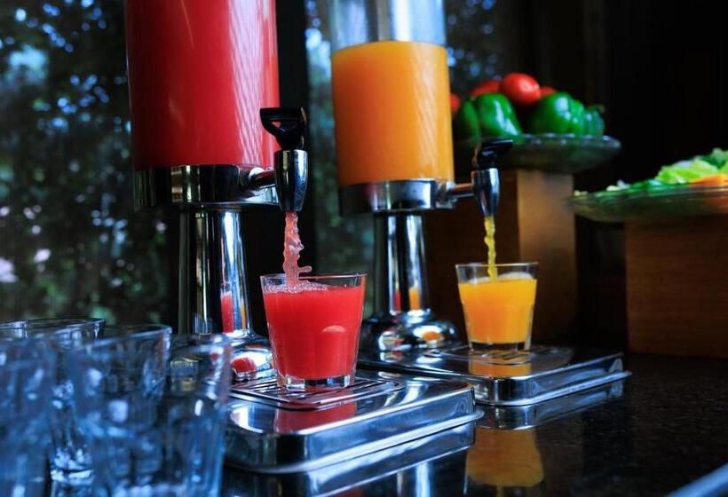 酒店 Hudson Resorts