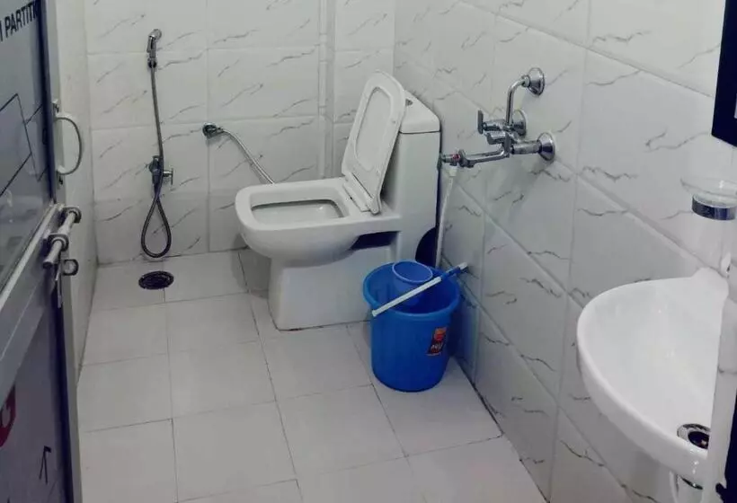 هتل Oyo Flagship Darbar Guest House