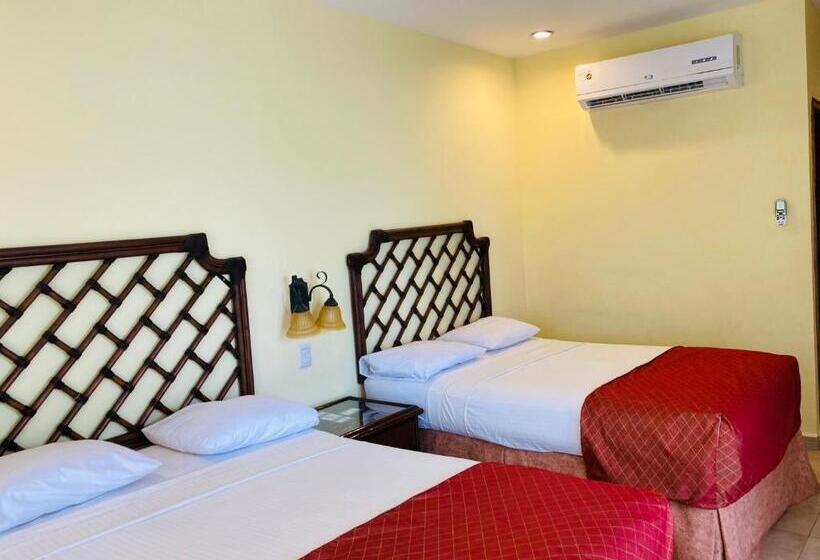 هتل Honduras Shores Plantations