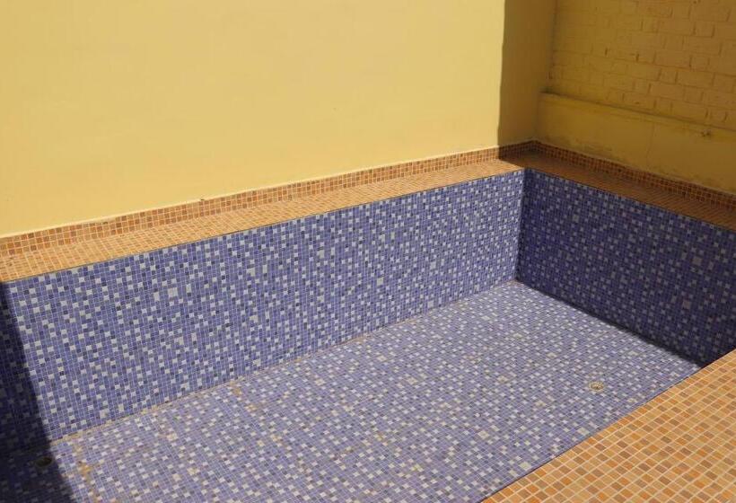 ホテル Sk Pushkar Resort