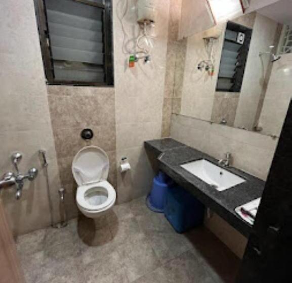 Hotel Vstar, Ahmednagar