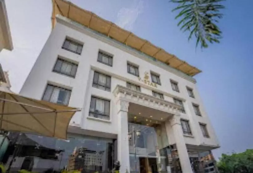 ホテル Vstar, Ahmednagar