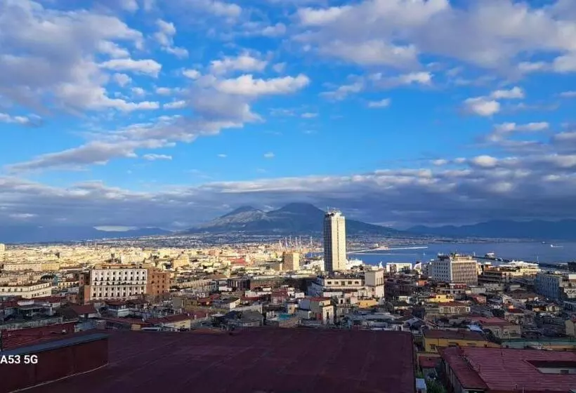 پانسیون Aurora E Dad Naples Center B&b