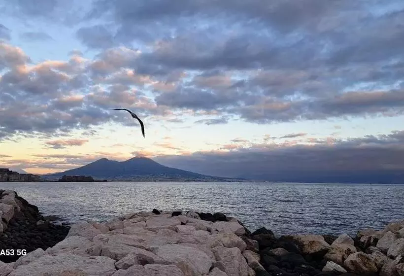پانسیون Aurora E Dad Naples Center B&b