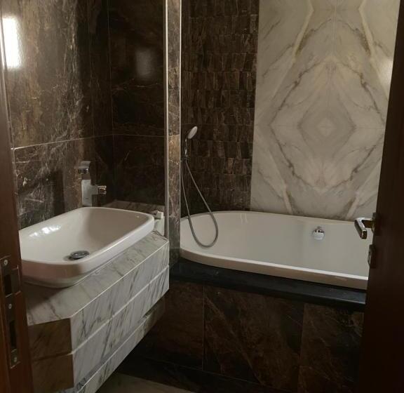 پانسیون Black Tiger Villa