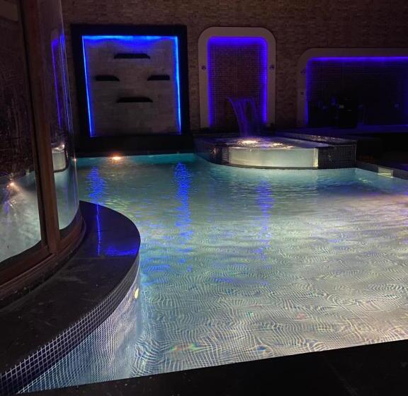 پانسیون Black Tiger Villa