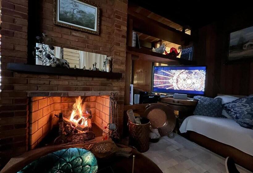 بنسيون Casa Holanda