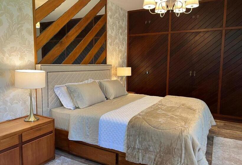 بنسيون Casa Holanda