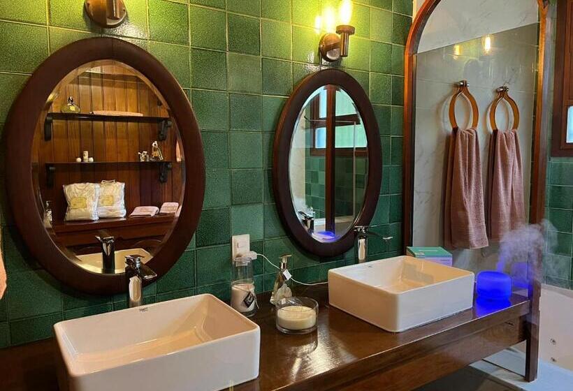 بنسيون Casa Holanda