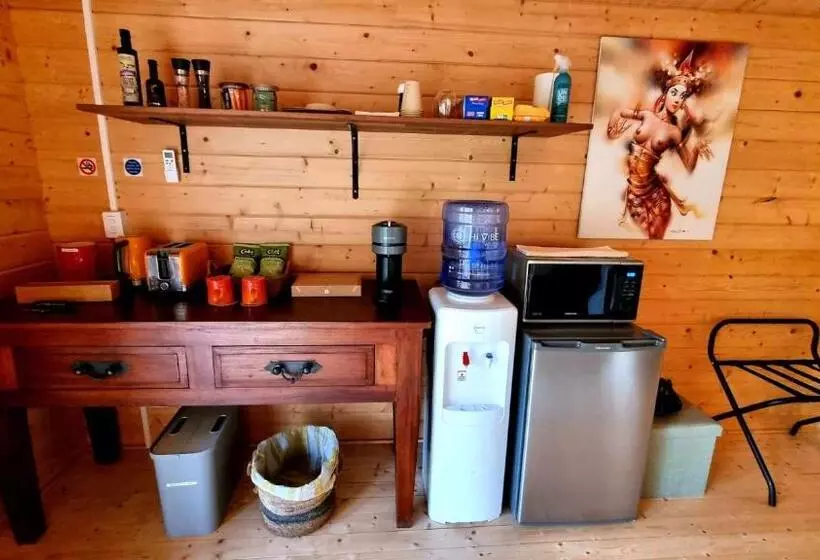 Majatalo Healing Garden Bed & Breakfast   Uluwatu