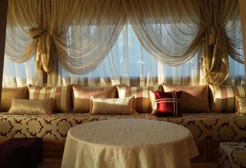 بنسيون Maison D Hôtes Errafiqi