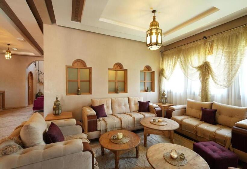 بنسيون Maison D Hôtes Errafiqi