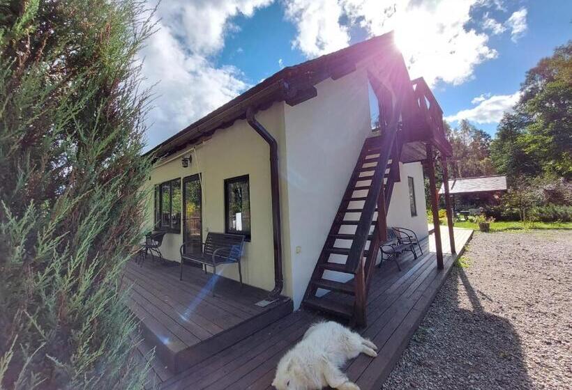 پانسیون Apartamenti Ar Verandu Diviem Cilvēkiem