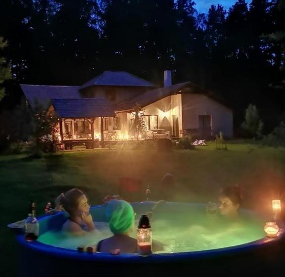 پانسیون Apartamenti Ar Verandu Diviem Cilvēkiem