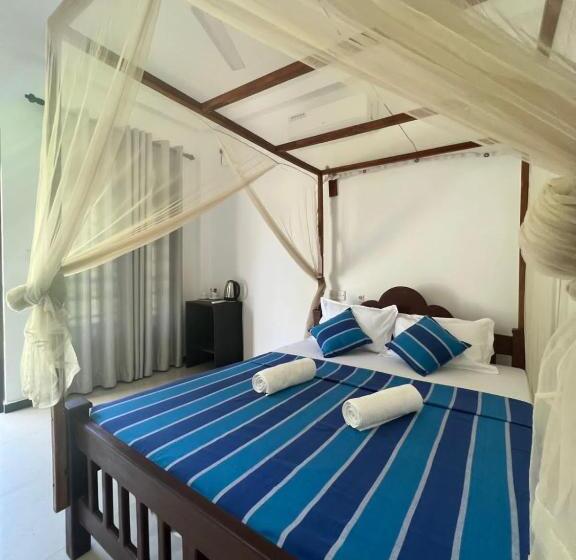 Lomakeskus Pineapple Surf