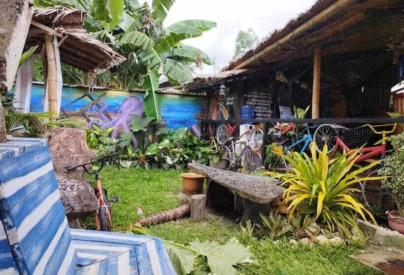 ユースホステル Castaway Native Huts