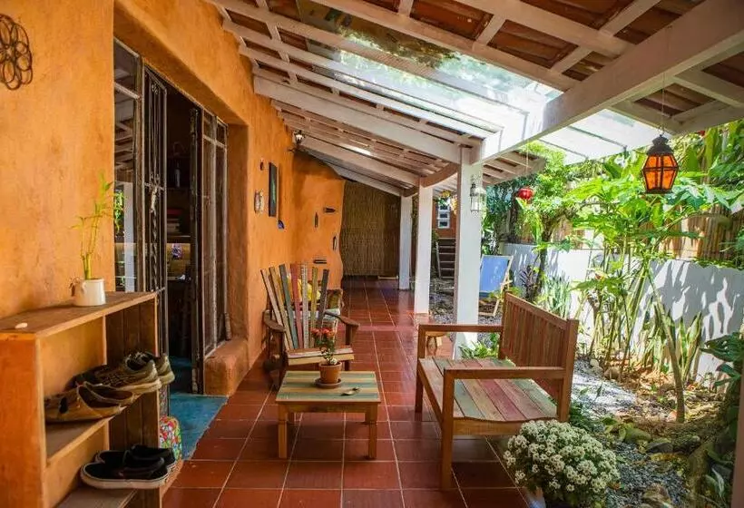 ベッドアンドブレックファースト Casa Ewa   Hospedaria Ilhabela