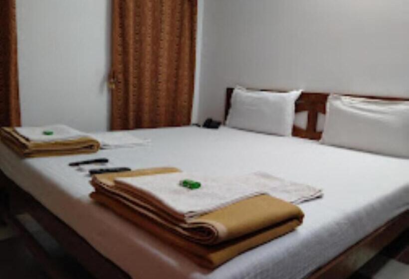 Blue Sea Beach Resort Malvan