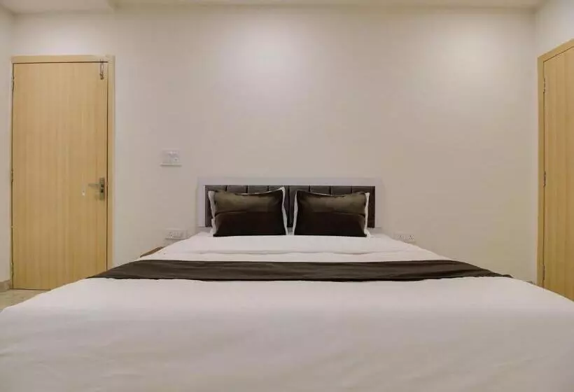 Collection O Hotel The Shan Exotica