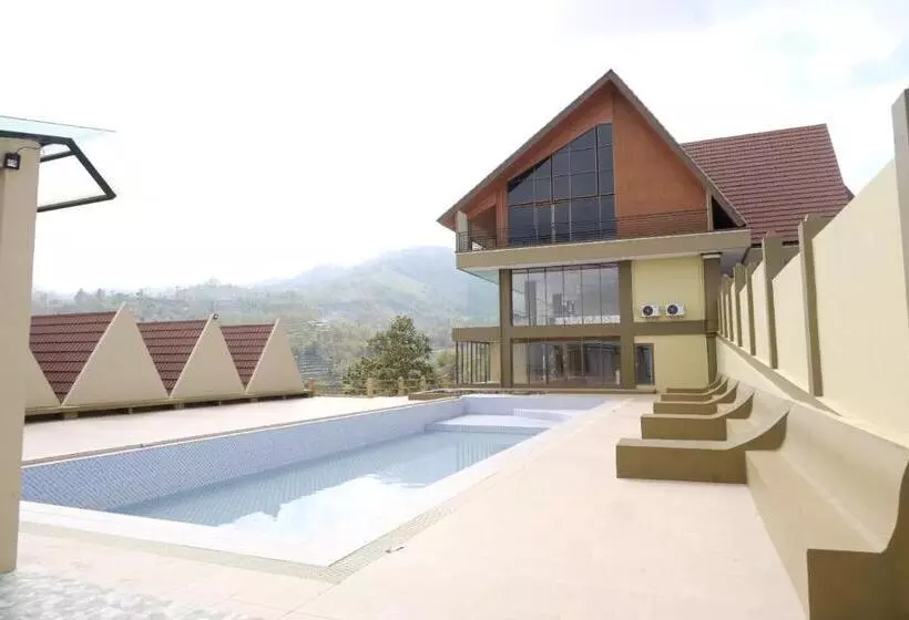 Hotel Al Hambra Granada Resort Convention Garut